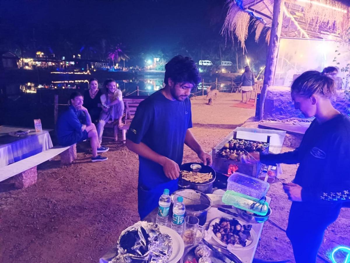Hotel Wake Park Goa Arambol Exteriér fotografie