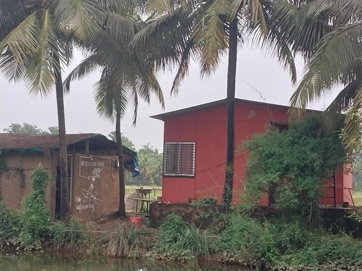 Hotel Wake Park Goa Arambol Exteriér fotografie